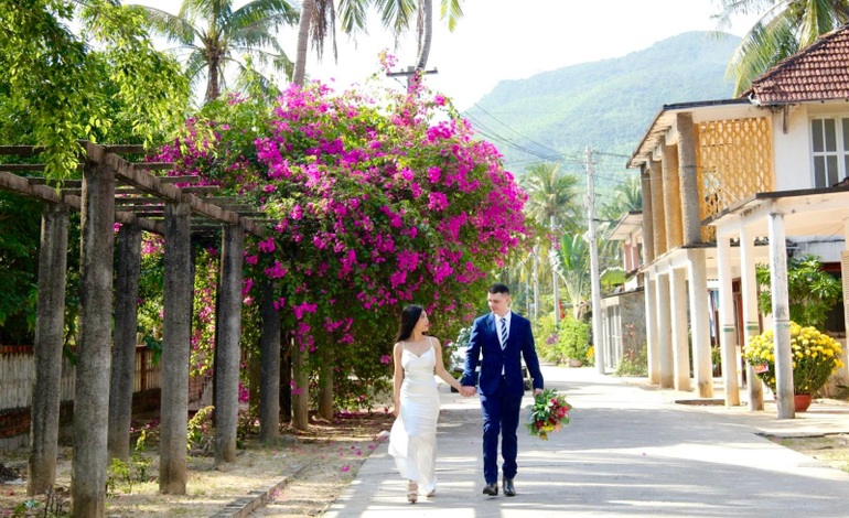 Chàng kỹ sư người Mỹ điển trai vượt 13 nghìn km yêu cô gái Việt kém 15 tuổi - 4 Chàng kỹ sư người Mỹ điển trai vượt 13 nghìn km yêu cô gái Việt kém 15 tuổi - 4