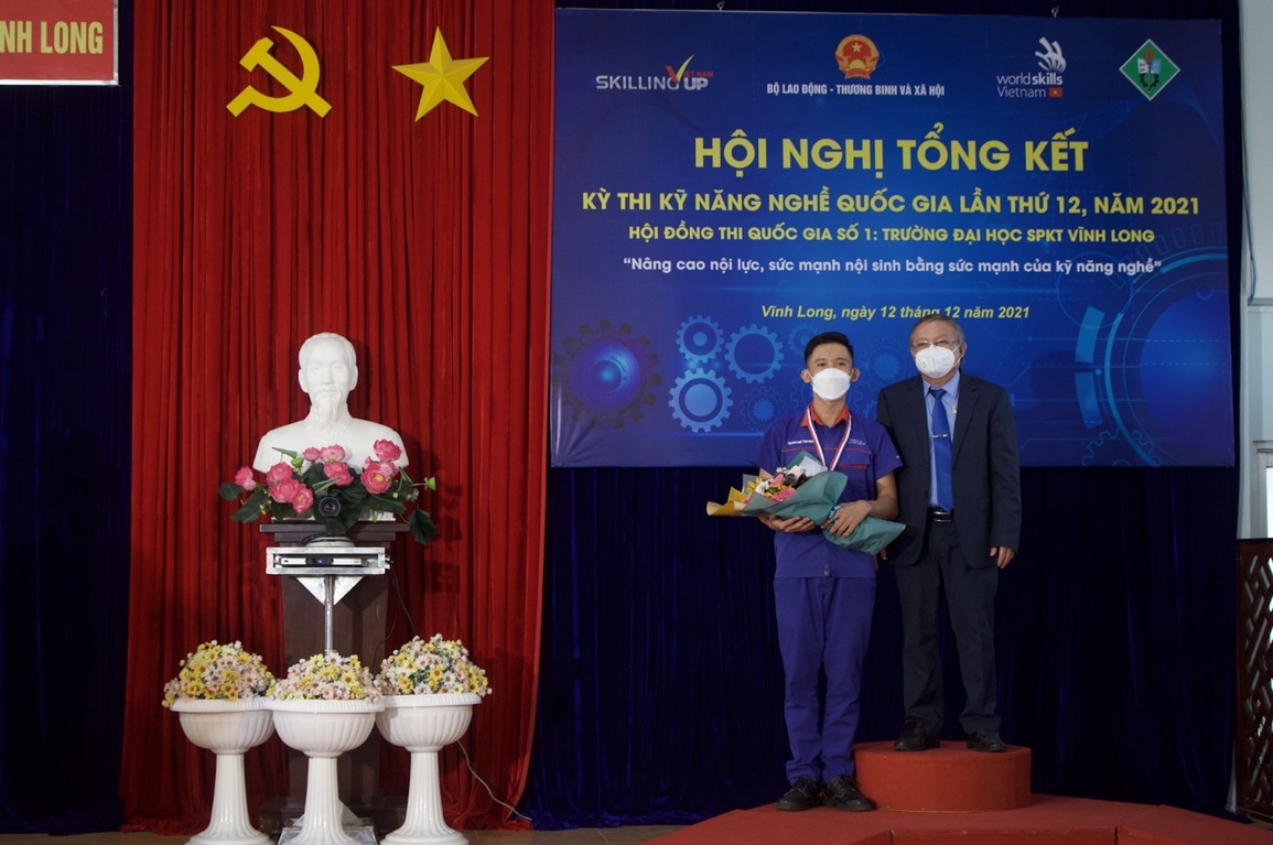 Kỳ thi Kỹ năng nghề quốc gia 2021 trao giải 14 huy chương Vàng - 5 Kỳ thi Kỹ năng nghề quốc gia 2021 trao giải 14 huy chương Vàng - 5
