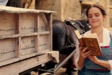 Trailer phim “Người đẹp và quái vật”