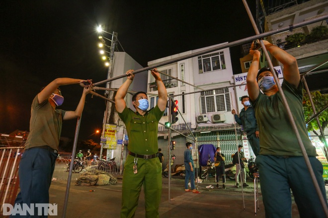Ra vào quận Gò Vấp phải trình CMND, có chủ nhà bảo lãnh - 3 Ra vào quận Gò Vấp phải trình CMND, có chủ nhà bảo lãnh - 3