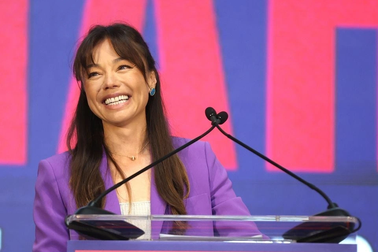 Nữ triệu phú công nghệ tham gia cuộc đua ghế "phó tướng" Nhà Trắng