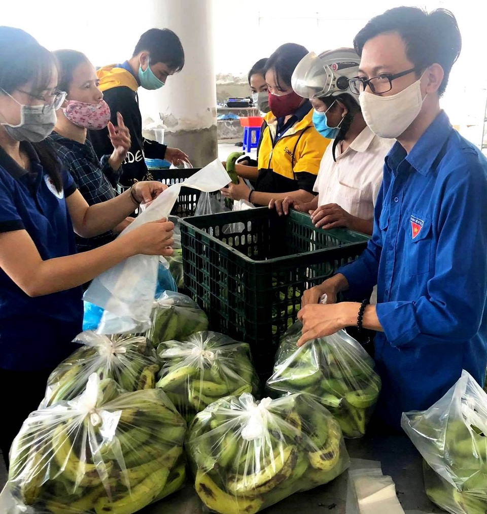 Những dòng thư nặng nghĩa tình gửi tới chiến sĩ trong khu cách ly - 11 Những dòng thư nặng nghĩa tình gửi tới chiến sĩ trong khu cách ly - 11
