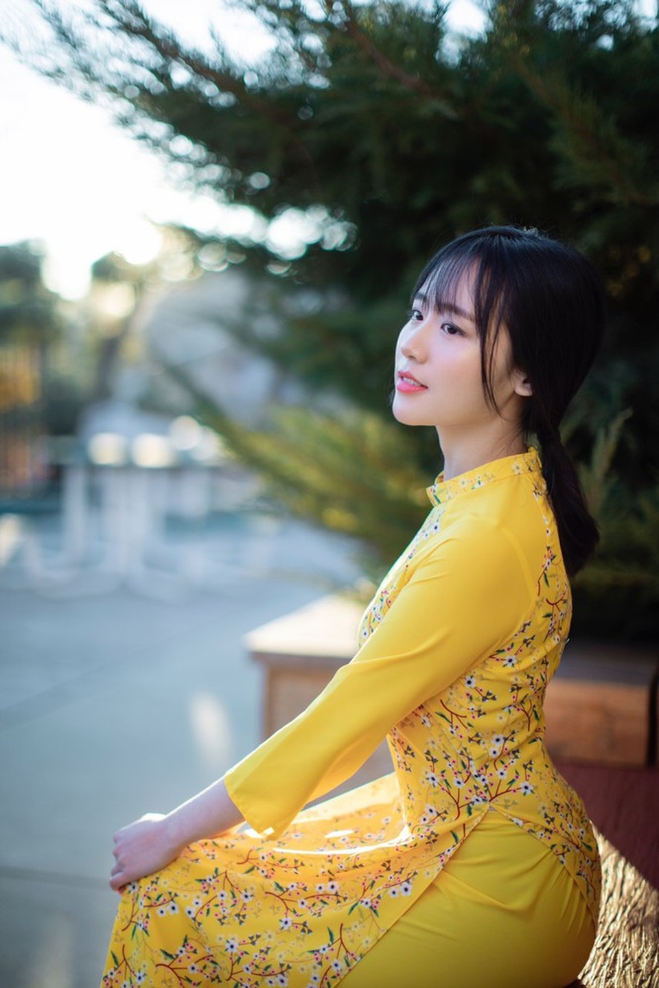 Rực rỡ sắc vàng với bộ ảnh áo dài đón Tết của du học sinh tại Mỹ - 11 Rực rỡ sắc vàng với bộ ảnh áo dài đón Tết của du học sinh tại Mỹ - 11