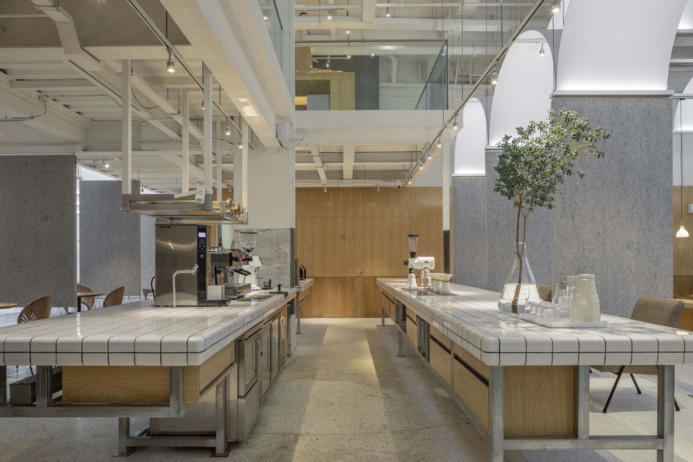 Quán cà phê phân chia không gian độc lạ, càng vào trong càng bất ngờ - 6 Quán cà phê phân chia không gian độc lạ, càng vào trong càng bất ngờ - 6