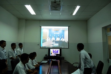 Kết nối trực tuyến với các trung tâm y tế thế giới