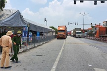 Hải Phòng có động thái "khẩn", chốt kiểm dịch ở quốc lộ 5 thoát cảnh ùn tắc