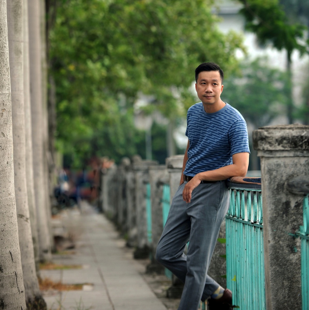 Nhà văn Nguyễn Trương Quý: Vẽ lại Hà Nội trên những tốc độ chuyển động - 5 Nhà văn Nguyễn Trương Quý: Vẽ lại Hà Nội trên những tốc độ chuyển động - 5