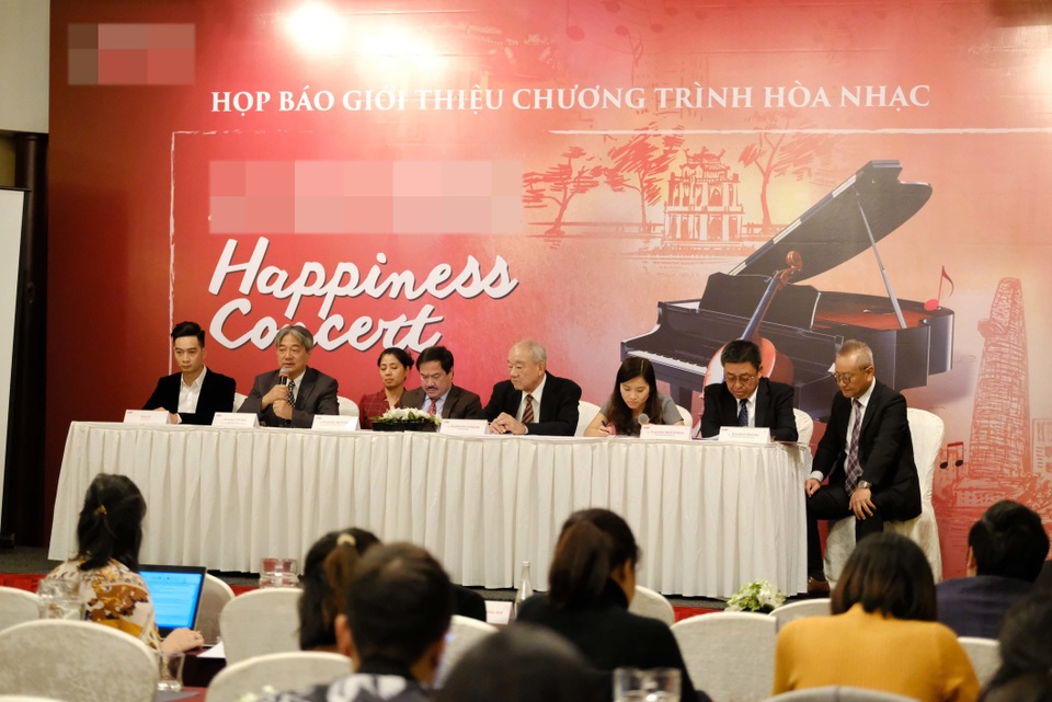 Hai nghệ sĩ nổi tiếng Nhật Bản biểu diễn trong hoà nhạc chào đón năm mới 2020 - 1 Hai nghệ sĩ nổi tiếng Nhật Bản biểu diễn trong hoà nhạc chào đón năm mới 2020 - 1