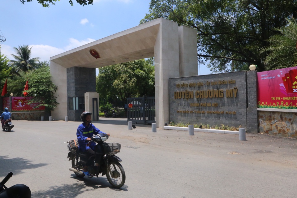 Vụ “xẻ thịt” đất dự án ở Hà Nội: “Quan” sai, dân chịu? - 3 Vụ “xẻ thịt” đất dự án ở Hà Nội: “Quan” sai, dân chịu? - 3