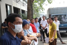 "Công ty tôi khốn khổ, tài xế nghỉ vì ô tô hết hạn chưa đăng kiểm được"