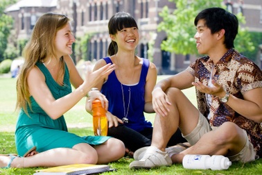 10 suất học bổng 50-100% tại Trinity College- Melbourne Uni