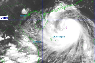 Bão Matmo mạnh lên cấp 12, dự báo đổ bộ Quảng Ninh