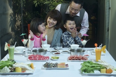 Cùng Lẩu Sỹ Phú giữ trọn yêu thương ngày Tết