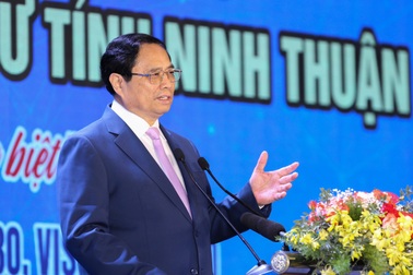 Thủ tướng: Ninh Thuận lấy kinh tế biển làm động lực phát triển