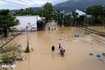 Mưa lớn 3 ngày ở Khánh Hòa, cảnh báo lũ và nhiều rủi ro