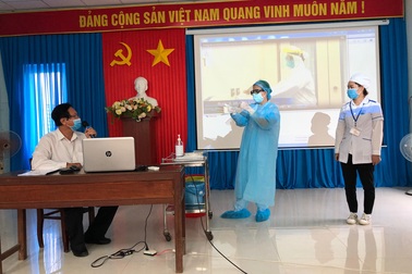 Quảng Ngãi: 53 sinh viên tình nguyện phục vụ khu cách ly Covid-19