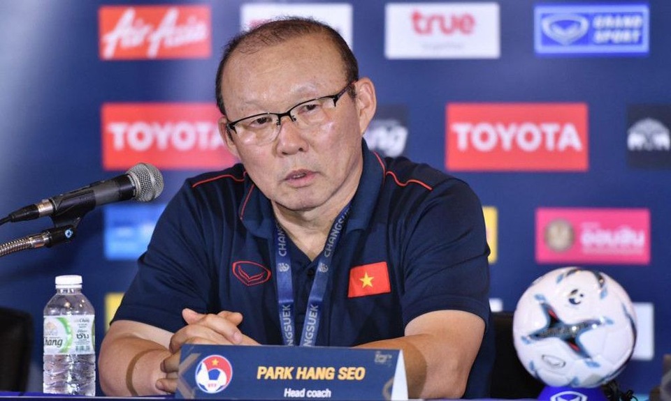 HLV Park Hang Seo và Kiatisuk trong nhóm nhận lương cao nhất Đông Nam Á - 3 HLV Park Hang Seo và Kiatisuk trong nhóm nhận lương cao nhất Đông Nam Á - 3