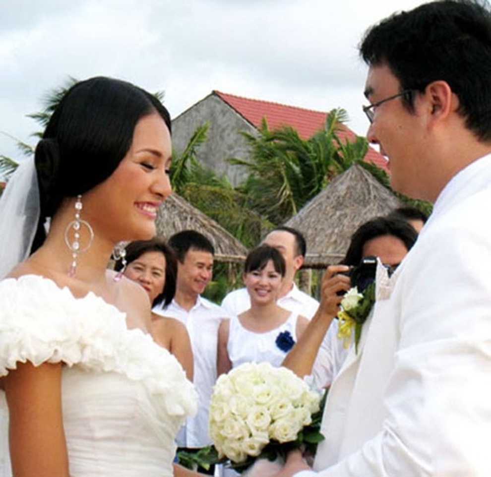 Bí mật ngỡ ngàng giữa chị Lệ Mùa hoa tìm lại và Hoa hậu đẹp nhất châu Á - 3 Bí mật ngỡ ngàng giữa chị Lệ Mùa hoa tìm lại và Hoa hậu đẹp nhất châu Á - 3