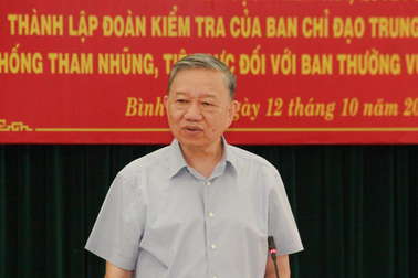 Đấu tranh chống tham nhũng phải trọng tâm, hiệu quả