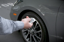 Hyundai triệu hồi Sonata vì tính năng... điều khiển xe từ xa