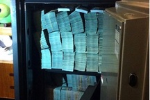 Cận cảnh kho tiền tỉ khi bắt giữ sàn vàng Khải Thái 