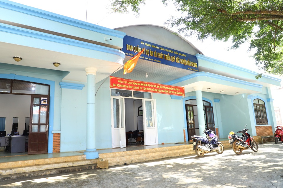 Bắt một giám đốc cho vay tiền lãi suất cao để đổi dự án - 1 Bắt một giám đốc cho vay tiền lãi suất cao để đổi dự án - 1