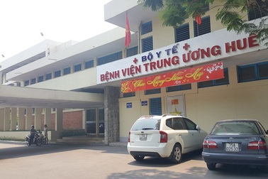 Bệnh nhân tử vong khi mổ dạ dày: Tắc trách hay tận tình?