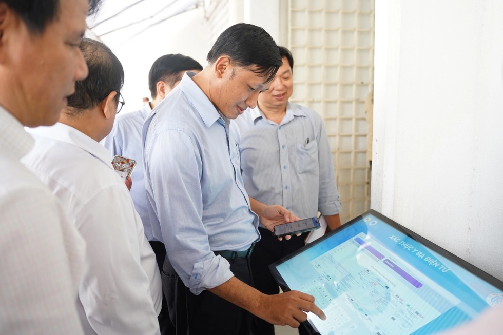 Chỉ thị từ Thủ tướng và nhiệm vụ cấp bách của ngành y - 6 Chỉ thị từ Thủ tướng và nhiệm vụ cấp bách của ngành y - 6