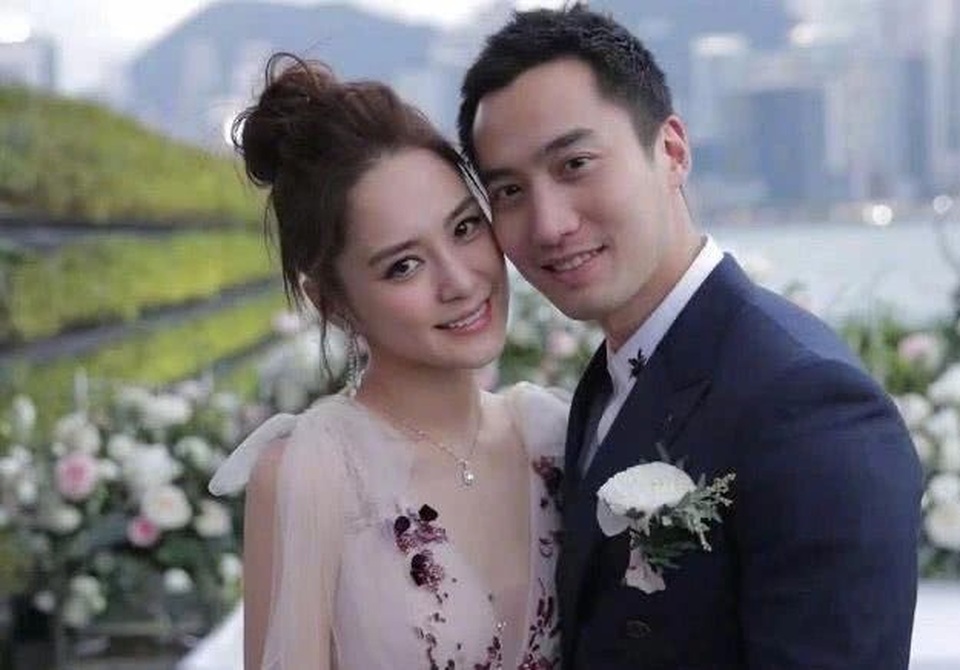 Chung Hân Đồng bảo toàn tài sản 8,4 triệu USD sau ly hôn - 1 Chung Hân Đồng bảo toàn tài sản 8,4 triệu USD sau ly hôn - 1