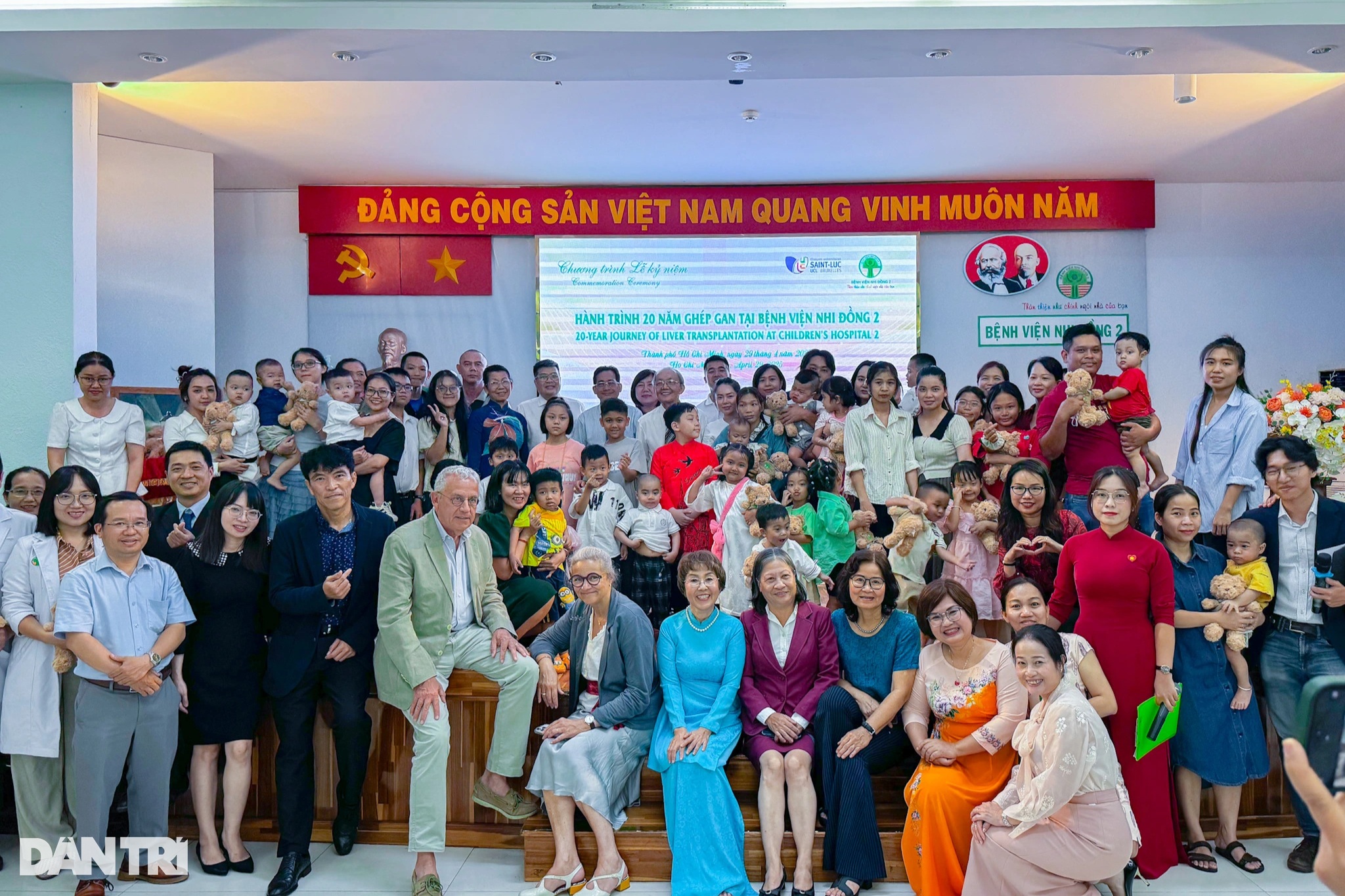 Mẹ không những đưa con tới thế giới 1 lần, mà còn cứu con thêm lần nữa… - 10 Mẹ không những đưa con tới thế giới 1 lần, mà còn cứu con thêm lần nữa… - 10