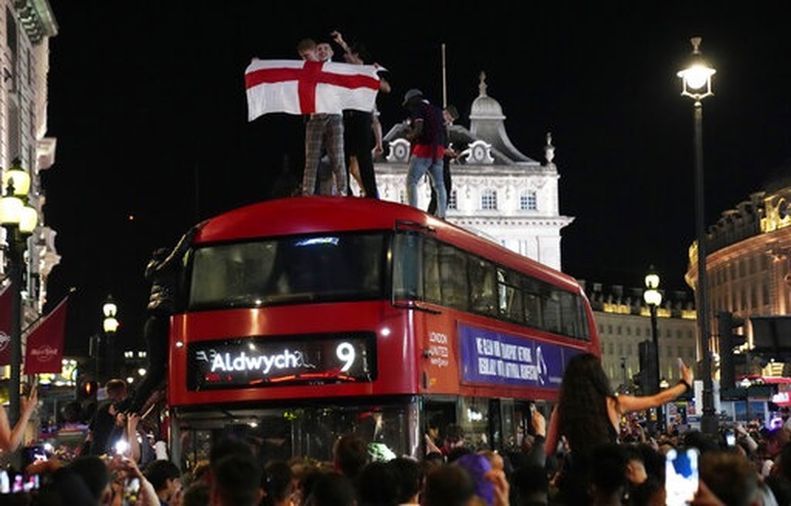 Nữ du học sinh thực tập tại cơ quan quản lý chính sách hàng đầu London - 3 Nữ du học sinh thực tập tại cơ quan quản lý chính sách hàng đầu London - 3