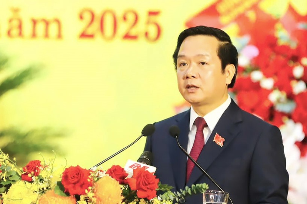 Khai mạc Đại hội đại biểu Đảng bộ tỉnh Ninh Bình lần thứ I - 3