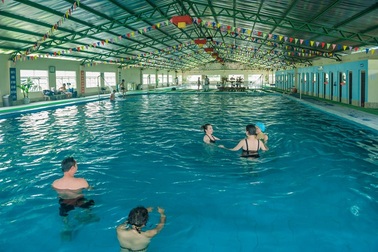 Khai thác khoáng nóng sai phép, Công ty Ao Vua bị phạt 240 triệu đồng