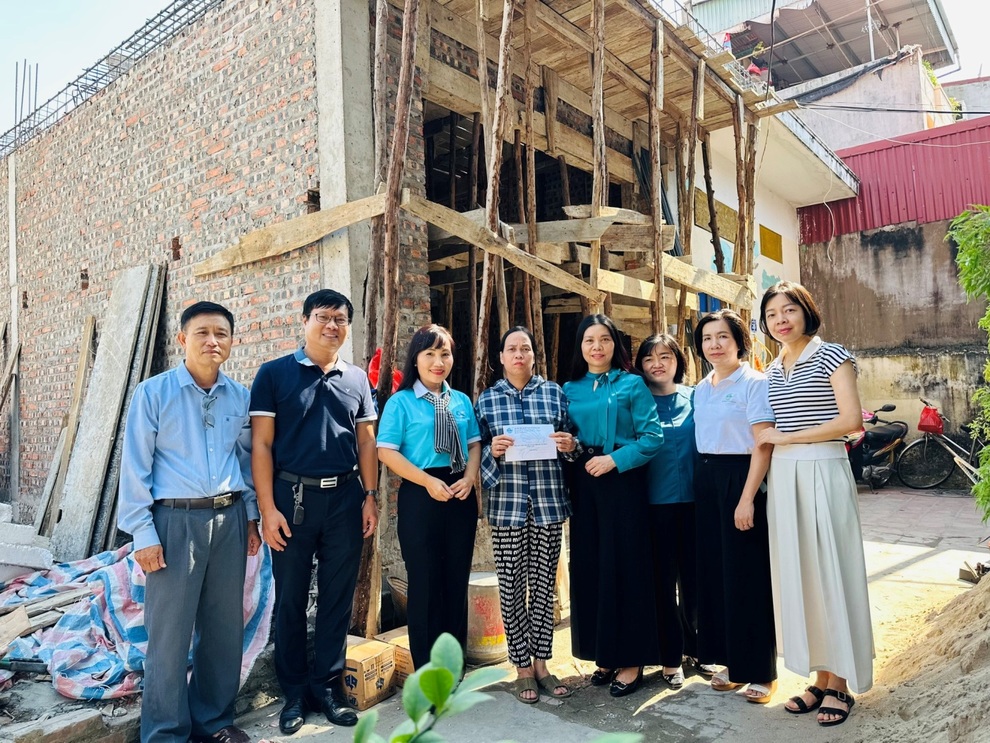 Hải Phòng: Đẩy mạnh hỗ trợ phụ nữ phát triển kinh tế, góp phần giảm nghèo bền vững - 1 Hải Phòng: Đẩy mạnh hỗ trợ phụ nữ phát triển kinh tế, góp phần giảm nghèo bền vững - 1