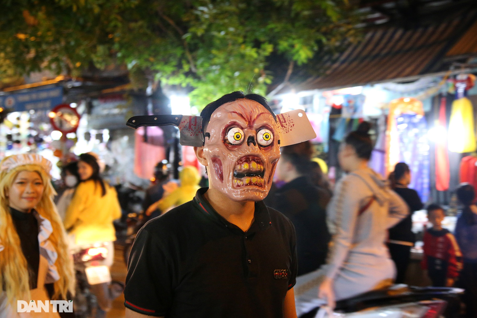 Đêm Halloween tại Hà Nội - 7
