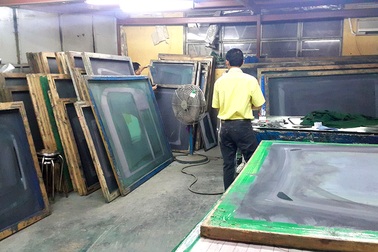 Đột kích lò sản xuất phụ tùng ô tô giả các thương hiệu nổi tiếng