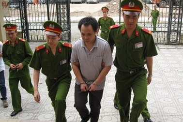 Đối tượng khống chế con tin phải chịu hình phạt đích đáng