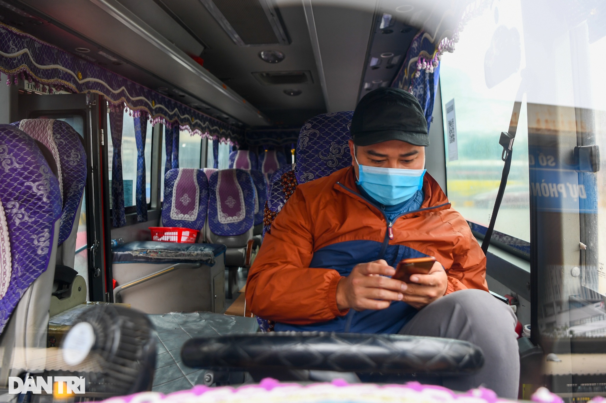 Các bến xe ở Hà Nội đìu hiu vắng khách trong ngày cuối năm - 9 Các bến xe ở Hà Nội đìu hiu vắng khách trong ngày cuối năm - 9