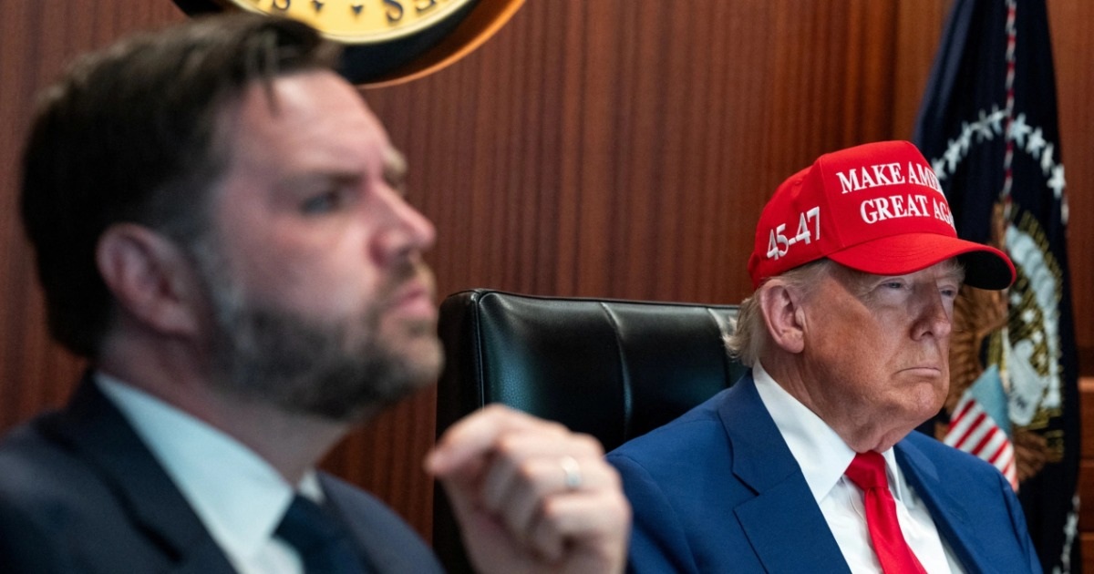 Từ tối hậu thư đến “Búa đêm” vào Iran: Bí mật đến phút chót của ông Trump