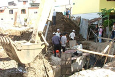 Bắt đầu kiểm tra chất lượng cống hộp đường Cao Thắng