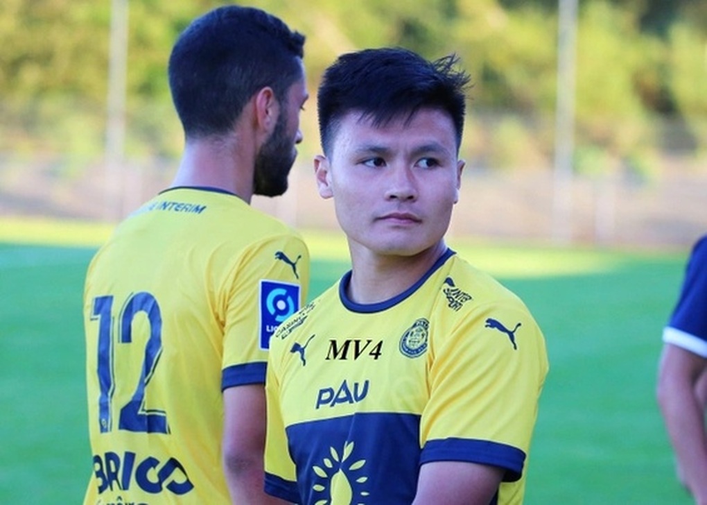 Ngôi sao của Pau FC: Quang Hải đá hay nhưng còn rụt rè - 3 Ngôi sao của Pau FC: Quang Hải đá hay nhưng còn rụt rè - 3