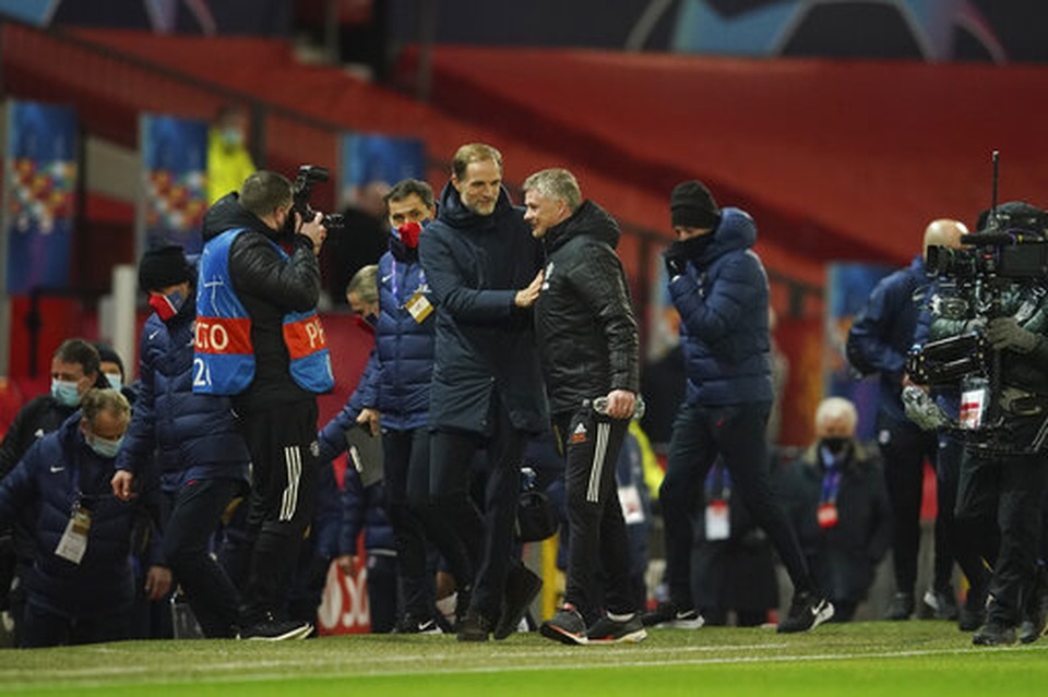 Man Utd thất bại đắng ngắt trên sân nhà trước PSG - 2 Man Utd thất bại đắng ngắt trên sân nhà trước PSG - 2
