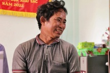 "Có nằm mơ tôi cũng không dám nghĩ mình được tặng nhà"