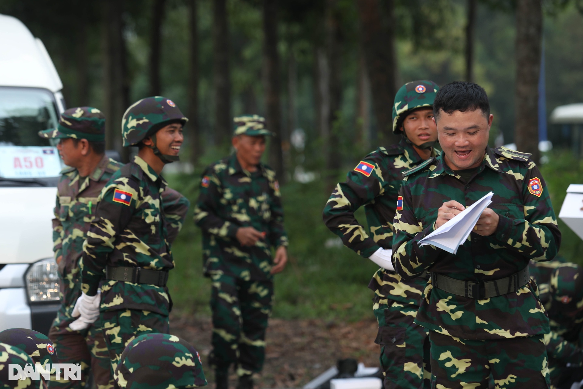 Quân đội Lào và Campuchia tích cực tập luyện cho lễ diễu binh tại Việt Nam - 9 Quân đội Lào và Campuchia tích cực tập luyện cho lễ diễu binh tại Việt Nam - 9