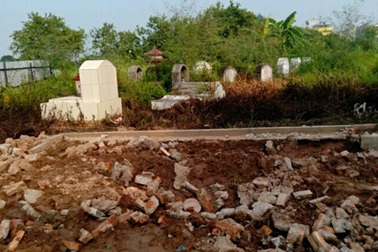 Hà Nội: Hoảng loạn vì 23 ngôi mộ của gia đình bỗng dưng... biến mất