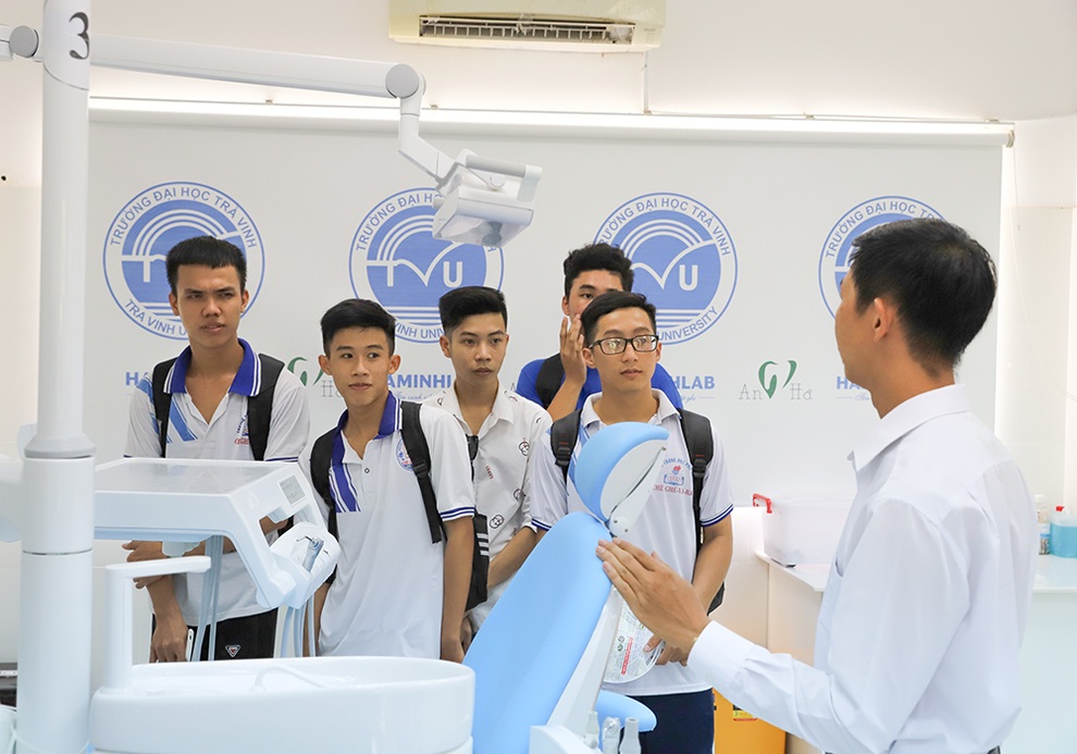 Nhiều trường ĐH miền Tây dành chỉ tiêu cho thí sinh đặc cách tốt nghiệp - 1 Nhiều trường ĐH miền Tây dành chỉ tiêu cho thí sinh đặc cách tốt nghiệp - 1
