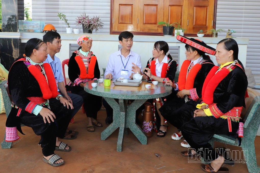 Cách vươn lên độc đáo của phụ nữ vùng sâu Đắk Nông - 1 Cách vươn lên độc đáo của phụ nữ vùng sâu Đắk Nông - 1