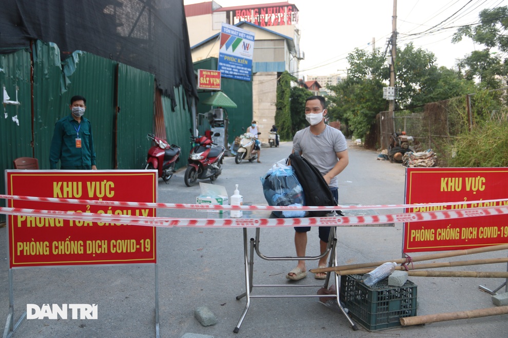 Hà Nội: Sau ghi nhận 6 ca F0, xã An Khánh lập 14 chốt phong tỏa - 10 Hà Nội: Sau ghi nhận 6 ca F0, xã An Khánh lập 14 chốt phong tỏa - 10
