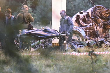 Tìm thấy mảnh lựu đạn trên thi thể nạn nhân vụ rơi máy bay chở Prigozhin