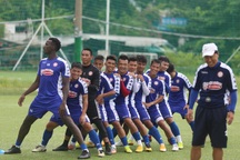 CLB TPHCM không mang Công Phượng đến Pleiku để đấu HA Gia Lai